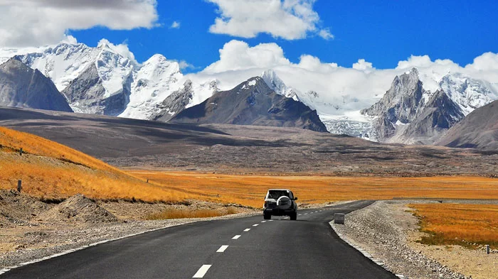 Friendship Highway: Lhasa Kathmandu overland